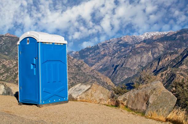 Porta potty delivery and setup in Ontonagon, MI