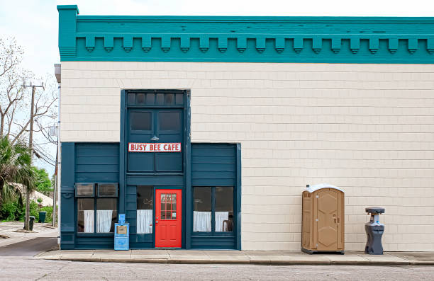 Portable bathroom rental in Ontonagon, MI