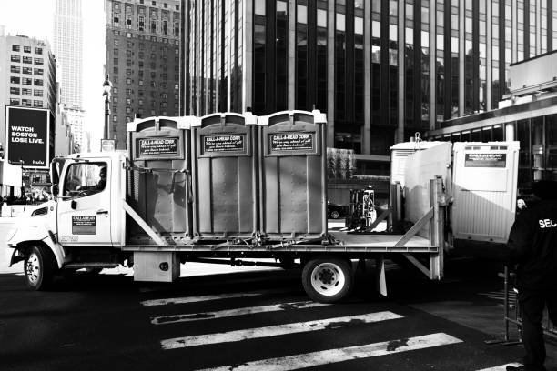 Best Construction site porta potty rental  in Ontonagon, MI
